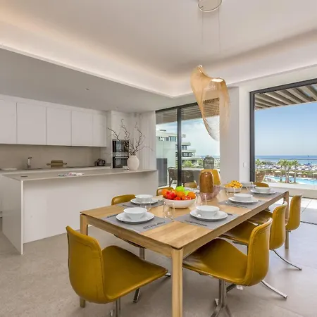 Apartament Vivi Homes - Alma Pool, Gym, Sauna, Terrace & Sea View *